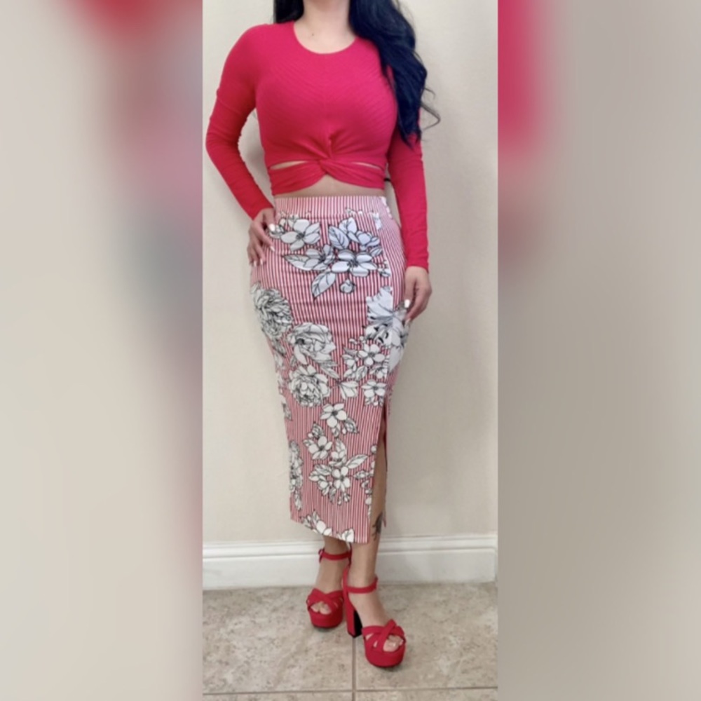 Red Side Slit Floral Print Skirt